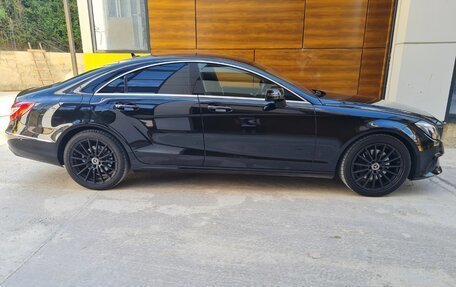 Mercedes-Benz CLS, 2015 год, 2 980 000 рублей, 4 фотография