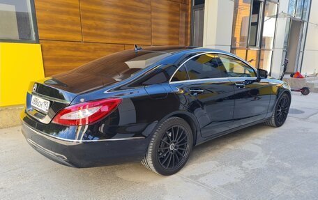 Mercedes-Benz CLS, 2015 год, 2 980 000 рублей, 5 фотография