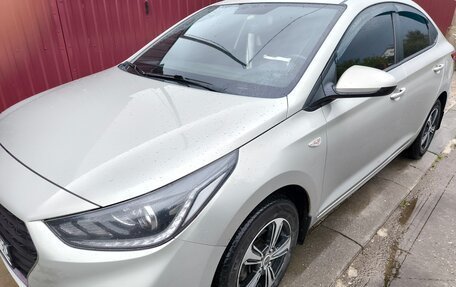 Hyundai Solaris II рестайлинг, 2019 год, 1 650 000 рублей, 18 фотография