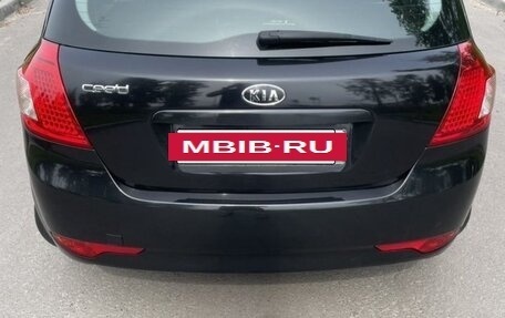 KIA cee'd I рестайлинг, 2010 год, 700 000 рублей, 11 фотография