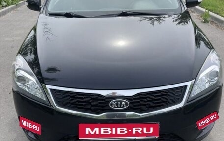 KIA cee'd I рестайлинг, 2010 год, 700 000 рублей, 12 фотография