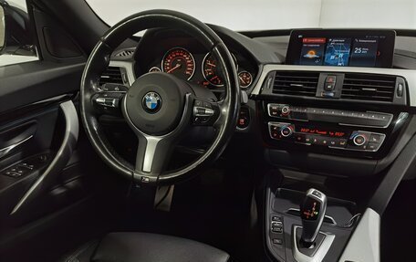 BMW 3 серия, 2019 год, 3 290 000 рублей, 19 фотография