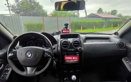 Renault Duster I рестайлинг, 2015 год, 1 050 000 рублей, 1 фотография