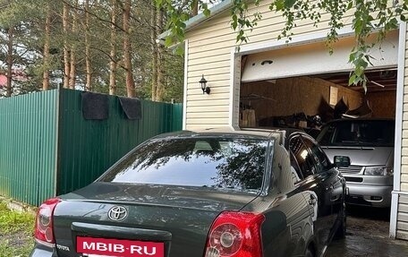 Toyota Avensis III рестайлинг, 2007 год, 850 000 рублей, 3 фотография