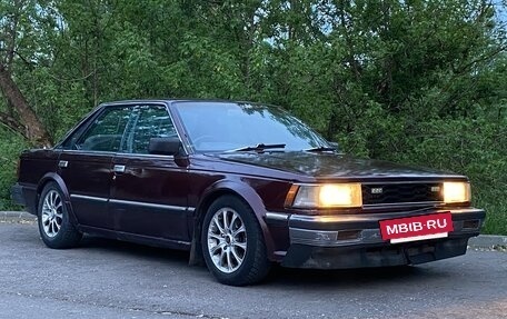 Nissan Bluebird VIII, 1987 год, 300 000 рублей, 5 фотография