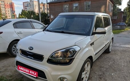 KIA Soul I рестайлинг, 2013 год, 980 000 рублей, 2 фотография