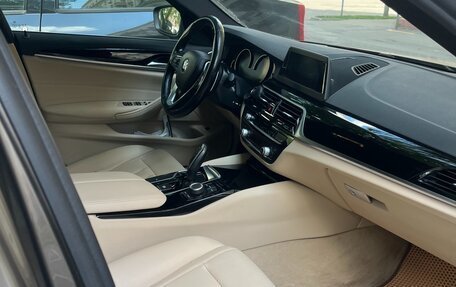 BMW 5 серия, 2018 год, 2 900 000 рублей, 6 фотография