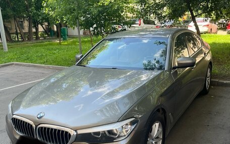 BMW 5 серия, 2018 год, 2 900 000 рублей, 2 фотография