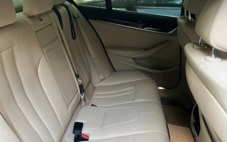 BMW 5 серия, 2018 год, 2 900 000 рублей, 10 фотография