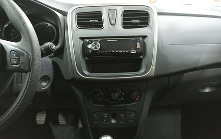 Renault Sandero II рестайлинг, 2017 год, 1 149 000 рублей, 19 фотография