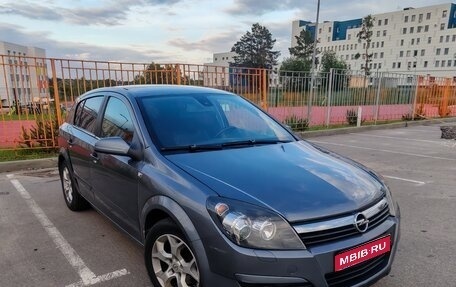 Opel Astra H, 2005 год, 445 000 рублей, 1 фотография