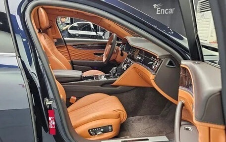 Bentley Flying Spur, 2022 год, 18 600 000 рублей, 10 фотография