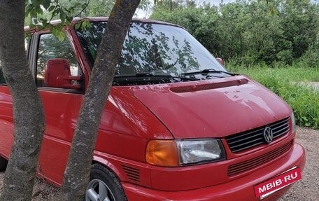Volkswagen EuroVan T4, 2001 год, 850 000 рублей, 2 фотография