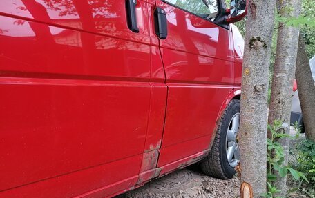 Volkswagen EuroVan T4, 2001 год, 850 000 рублей, 11 фотография
