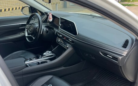 Hyundai Sonata VIII, 2021 год, 1 990 000 рублей, 11 фотография
