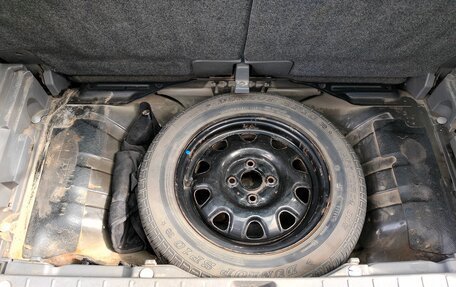 Suzuki Ignis II (HR), 2002 год, 312 000 рублей, 13 фотография