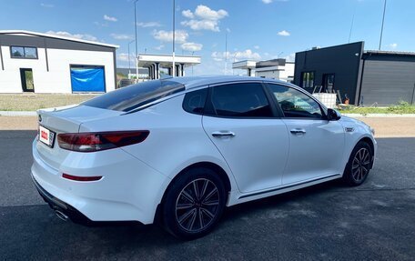 KIA Optima IV, 2018 год, 1 850 000 рублей, 6 фотография