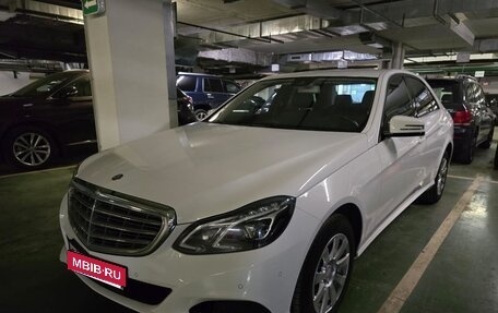Mercedes-Benz E-Класс, 2015 год, 3 195 000 рублей, 5 фотография
