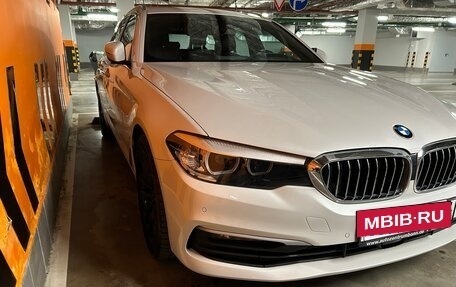 BMW 5 серия, 2019 год, 3 950 000 рублей, 3 фотография