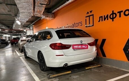 BMW 5 серия, 2019 год, 3 950 000 рублей, 5 фотография
