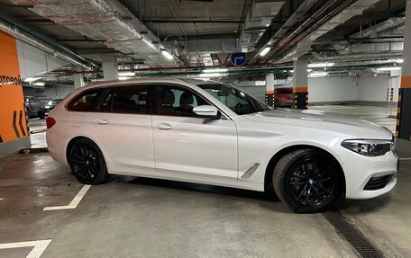 BMW 5 серия, 2019 год, 3 950 000 рублей, 8 фотография