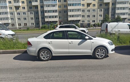 Volkswagen Polo VI (EU Market), 2015 год, 1 000 000 рублей, 10 фотография