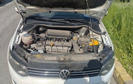 Volkswagen Polo VI (EU Market), 2015 год, 1 000 000 рублей, 4 фотография