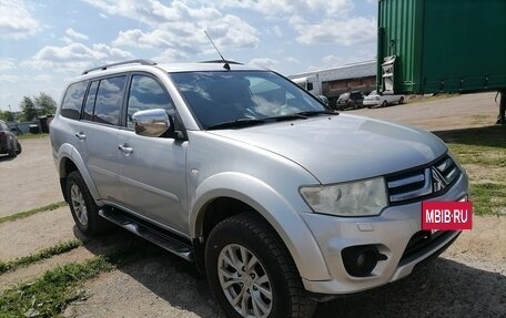 Mitsubishi Pajero Sport II рестайлинг, 2014 год, 1 800 000 рублей, 9 фотография