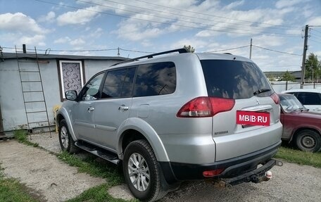 Mitsubishi Pajero Sport II рестайлинг, 2014 год, 1 800 000 рублей, 12 фотография