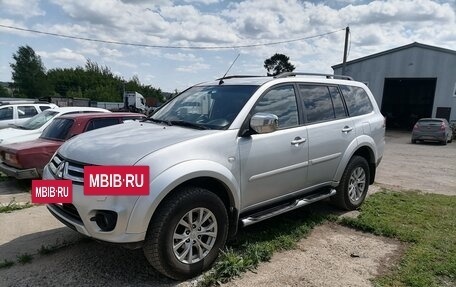 Mitsubishi Pajero Sport II рестайлинг, 2014 год, 1 800 000 рублей, 10 фотография