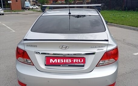 Hyundai Solaris II рестайлинг, 2013 год, 730 000 рублей, 3 фотография
