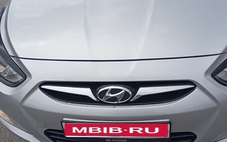 Hyundai Solaris II рестайлинг, 2013 год, 730 000 рублей, 4 фотография