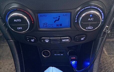 Hyundai Solaris II рестайлинг, 2013 год, 730 000 рублей, 31 фотография