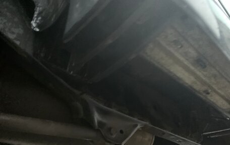 Toyota Land Cruiser 100 рестайлинг 2, 2004 год, 2 100 000 рублей, 10 фотография