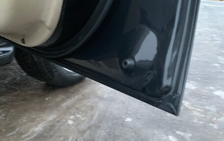 Toyota Land Cruiser 100 рестайлинг 2, 2004 год, 2 100 000 рублей, 28 фотография
