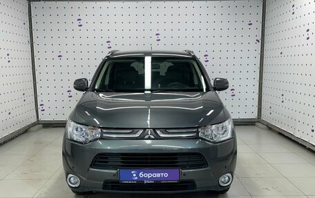 Mitsubishi Outlander III рестайлинг 3, 2013 год, 1 299 000 рублей, 3 фотография