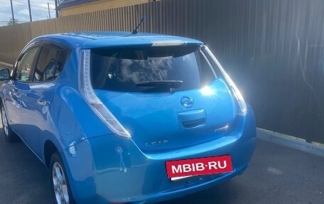 Nissan Leaf I, 2012 год, 665 000 рублей, 2 фотография