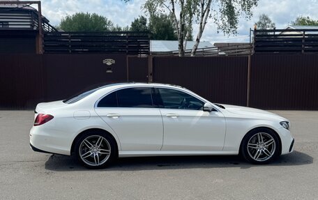 Mercedes-Benz E-Класс, 2016 год, 2 999 000 рублей, 8 фотография