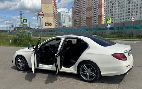 Mercedes-Benz E-Класс, 2016 год, 2 999 000 рублей, 10 фотография