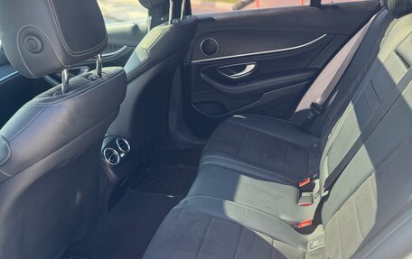 Mercedes-Benz E-Класс, 2016 год, 2 999 000 рублей, 12 фотография