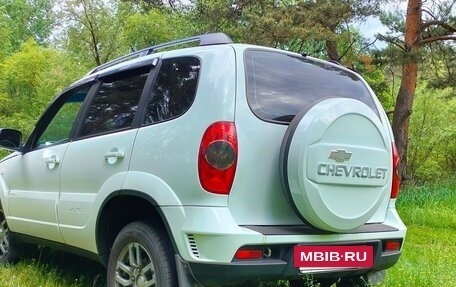 Chevrolet Niva I рестайлинг, 2014 год, 610 000 рублей, 4 фотография