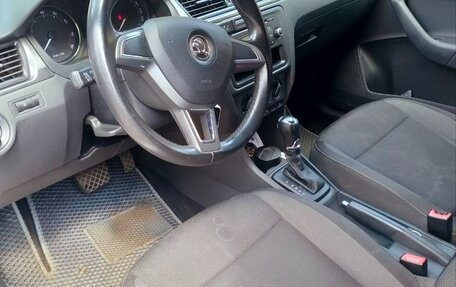 Skoda Rapid I, 2014 год, 870 000 рублей, 14 фотография