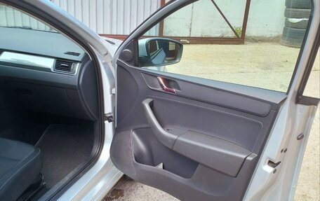 Skoda Rapid I, 2014 год, 870 000 рублей, 27 фотография