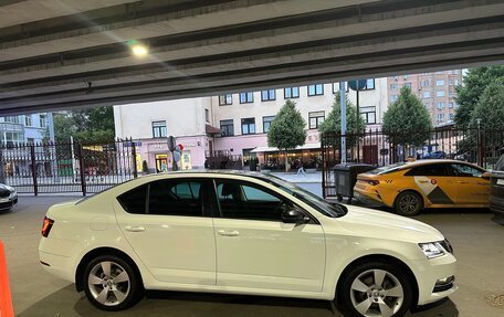 Skoda Octavia, 2018 год, 1 975 000 рублей, 3 фотография