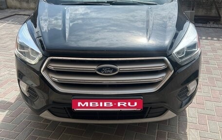 Ford Kuga III, 2016 год, 1 600 000 рублей, 2 фотография