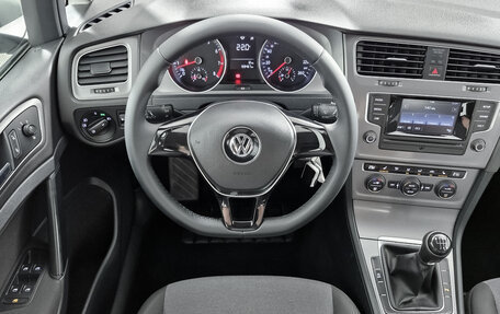 Volkswagen Golf VII, 2013 год, 889 000 рублей, 13 фотография
