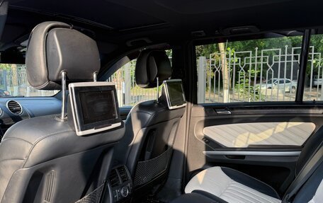 Mercedes-Benz GL-Класс, 2012 год, 2 600 000 рублей, 11 фотография