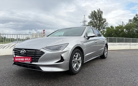 Hyundai Sonata VIII, 2019 год, 2 100 000 рублей, 6 фотография