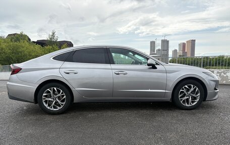 Hyundai Sonata VIII, 2019 год, 2 100 000 рублей, 9 фотография