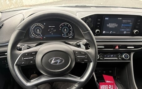 Hyundai Sonata VIII, 2019 год, 2 100 000 рублей, 8 фотография
